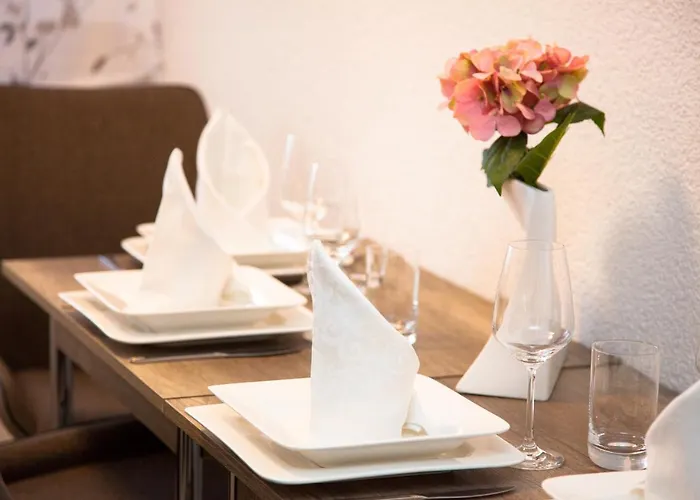 T&k Near Messe Fair Trade Duesseldorf Und Airport 2b דירה